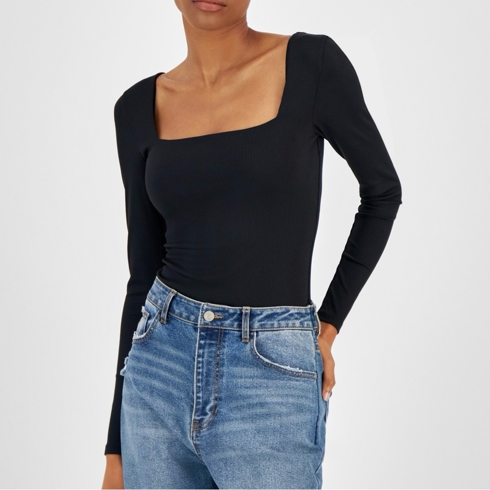 Elegant Black Square Neck Bodysuit